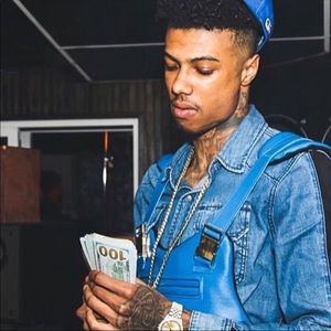 Meet your Posher, Lucy